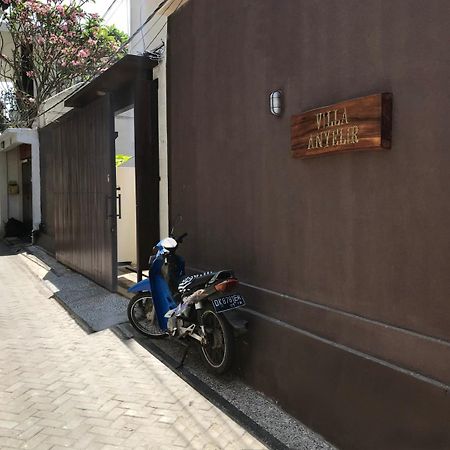 Villa Anyelir Seminyak Zewnętrze zdjęcie